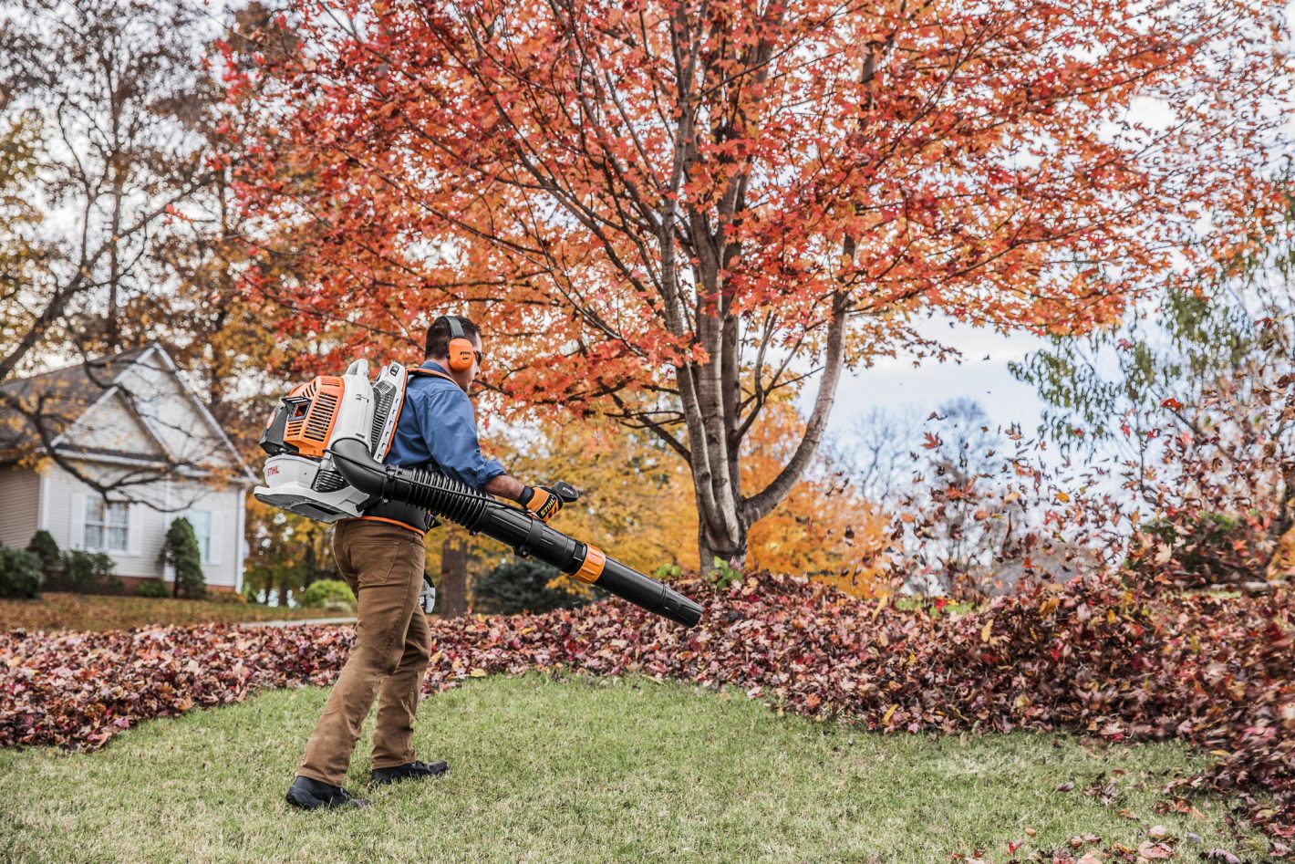 BR 800 Gasoline Backpack Blower