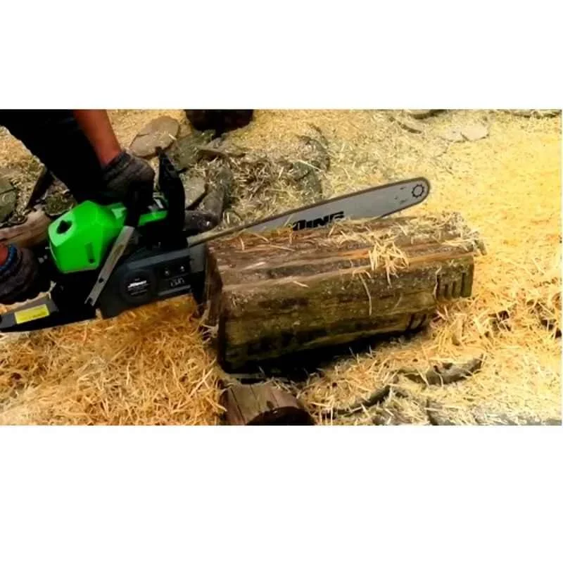 Greenleaf 22 Inch Petrol Operated Chainsaw