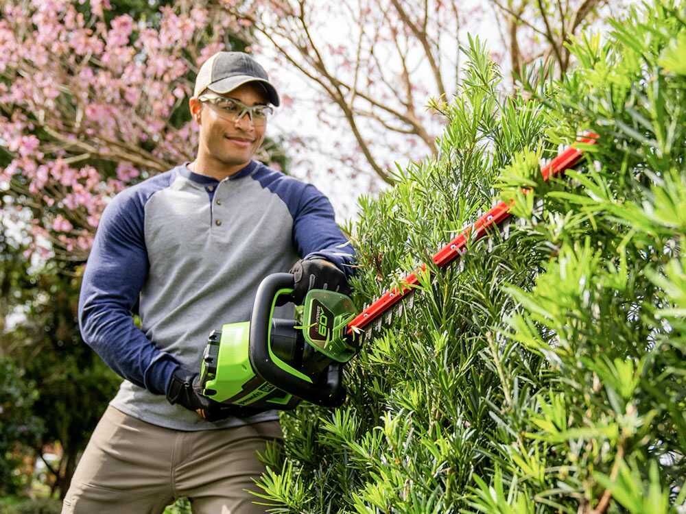Battery Operated Hedge Trimmer